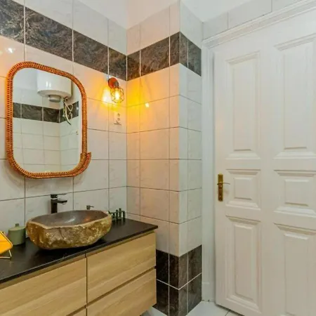 Luxury By The Famous Vaci Street Budapešť